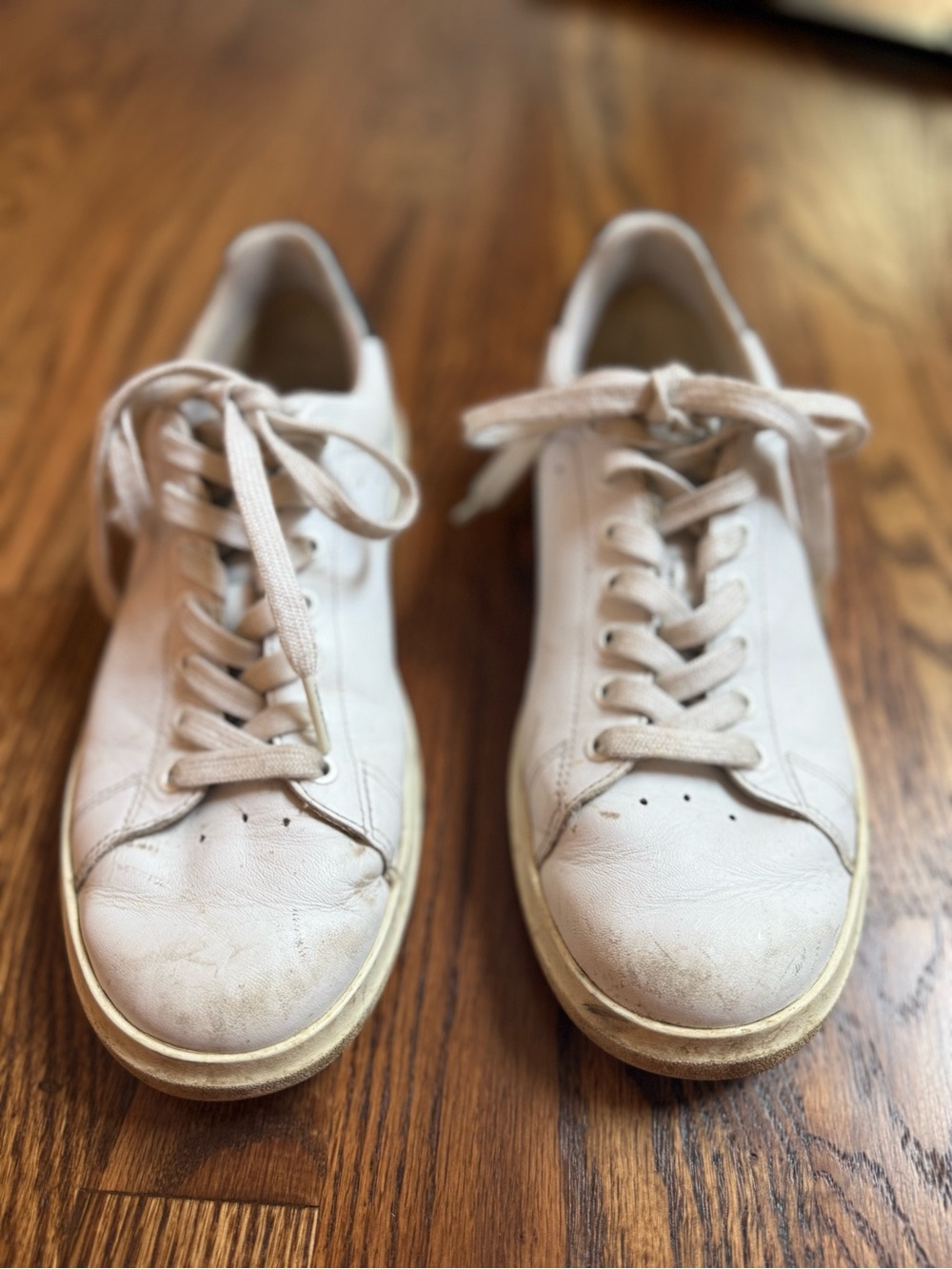 Tory Burch Howell Court Leather Sneakers in white & navy